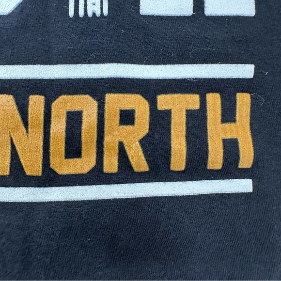 Bundle of two Toronto kids t shirts size 7/8 - Picture 13 of 16